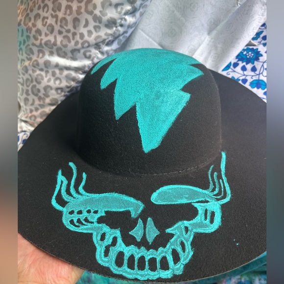 Grateful Dead Hand Painted Hat - Picture 3 of 8